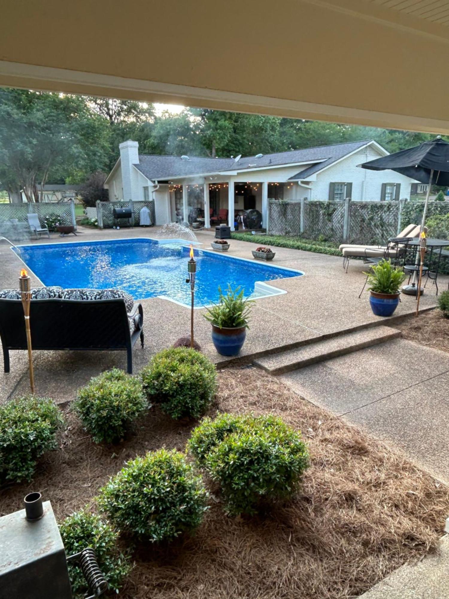 Отель Pool House Кларксдейл Экстерьер фото
